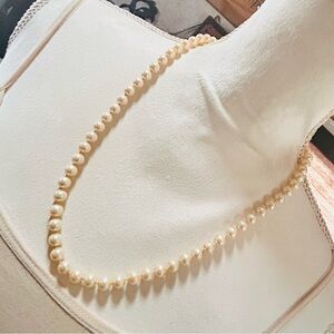 Vintage hand knotted 8mm cream glass pearl necklace